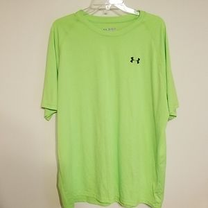 Under Armour XXL neon green tshirt heat gear loose